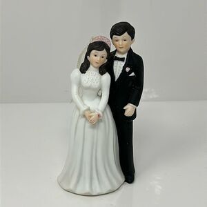 1987 Lefton china bride and groom